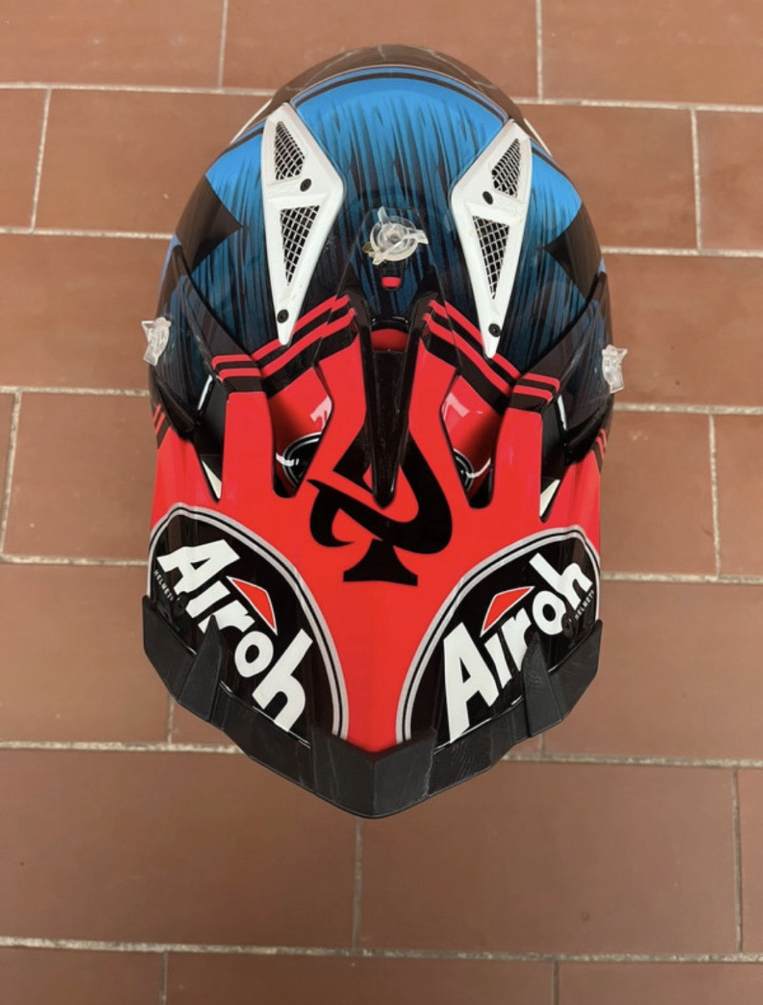 Casco Airoh Aviator Ace tg. M usato