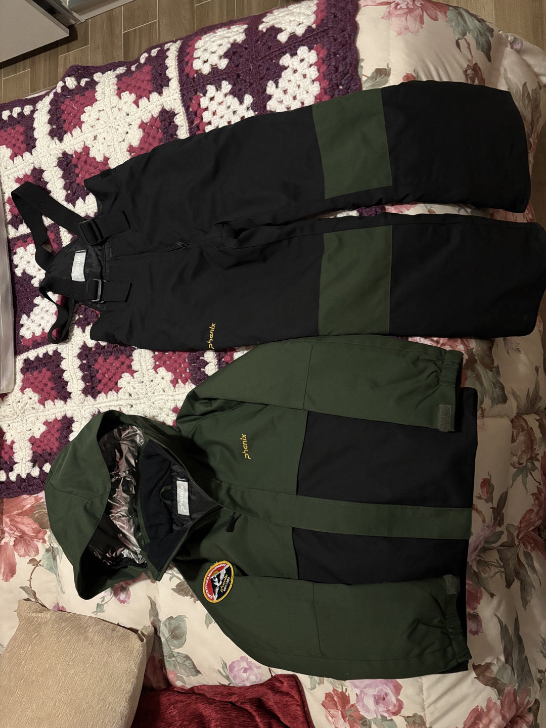 Tuta da sci bambino Phenix tg 6-10 anni usata poco