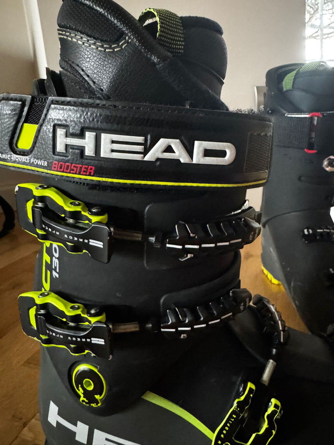 Scarponi sci Head Vector 130 tg 28.5 usato
