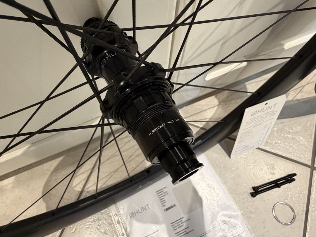 Cerchi bici strada HUNT 54_58 Aerodynamicist Carbon Disc - SRAM XDR usati