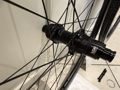 Cerchi bici strada HUNT 54_58 Aerodynamicist Carbon Disc - SRAM XDR usati