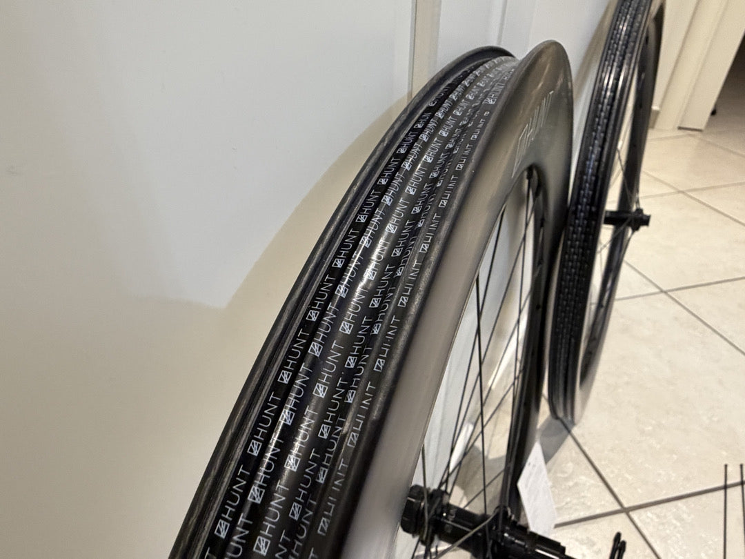 Cerchi bici strada HUNT 54_58 Aerodynamicist Carbon Disc - SRAM XDR usati