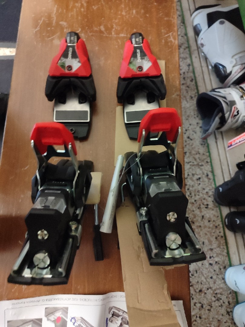 176cm Atomic Redster G9 RS 2026 + Icon 16 nuovo