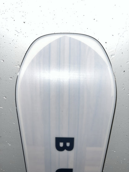 Tavola snowboard Burton Feelgood 142cm + attacchi Union usata