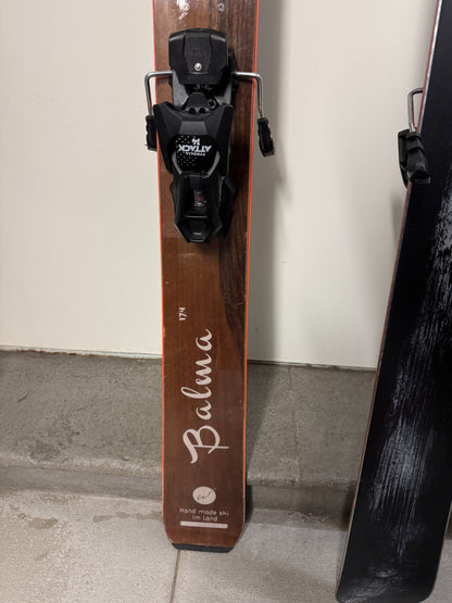 sci freeride/freestyle Whiteland Balma 174cm Tyrolia usati