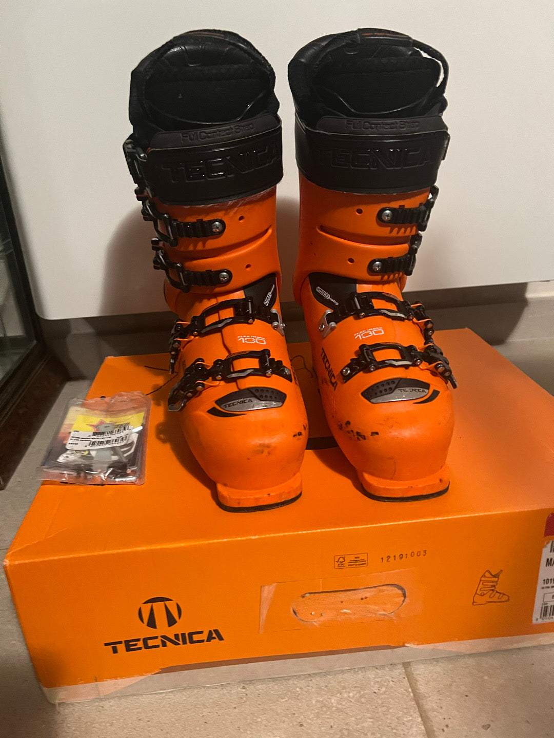 scarponi sci Tecnica Mach 1 130 MV tg. 27.5 usati