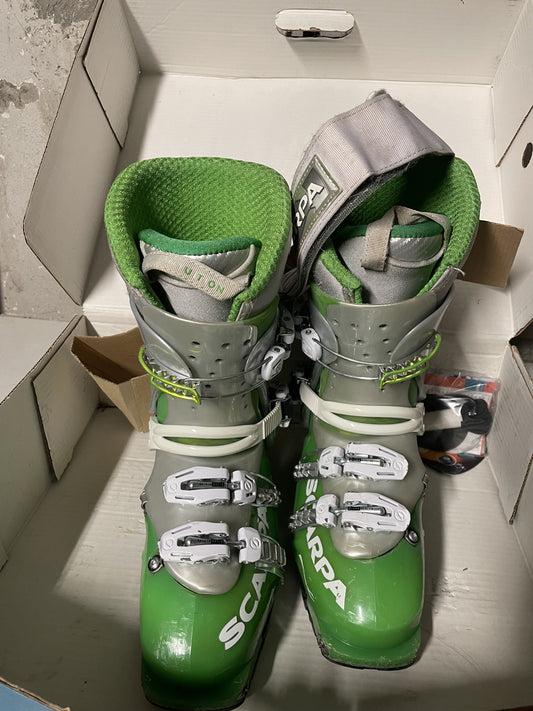 Scarpono Scarpa Gea 24.5 (38) usati