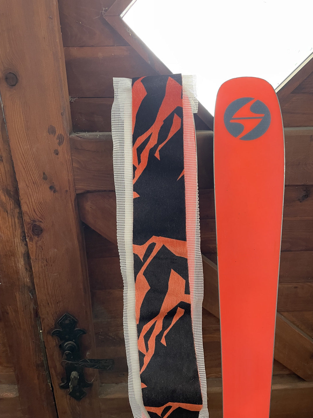 sci scialpinismo Blizzard Hustle 9 172cm r16 + pelli Montana usati