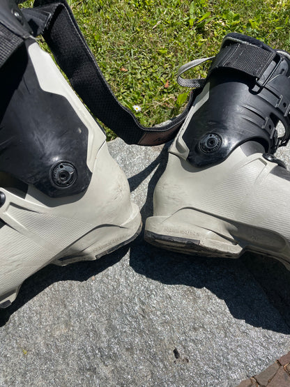 Scarponi sci Salomon s/pro Supra boa tg. 24-24.5 usati