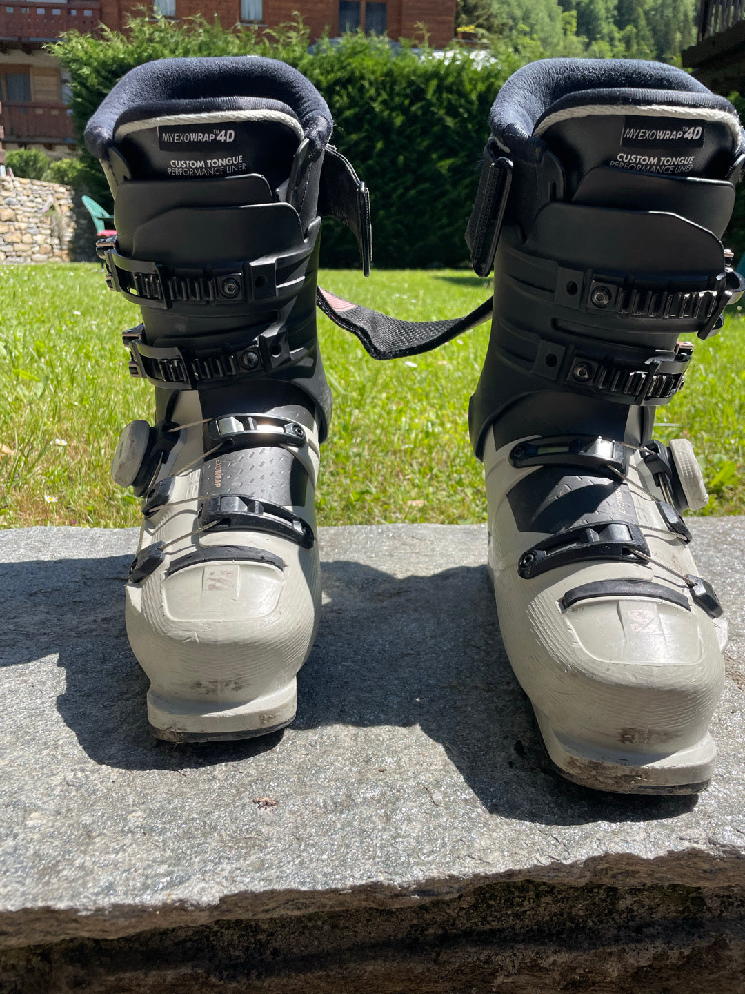 Scarponi sci Salomon s/pro Supra boa tg. 24-24.5 usati
