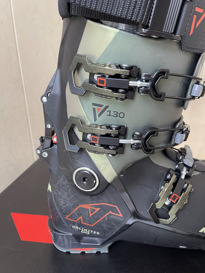 Scarponi sci Nordica Unlimited 130 DYN tg. 26.5 usati