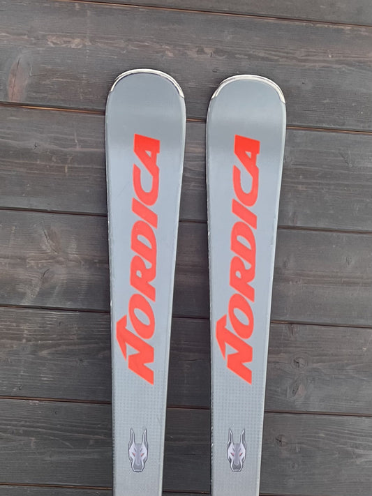 160cm sci Nordica Doberman Spitfire PRO 70 r14 usati