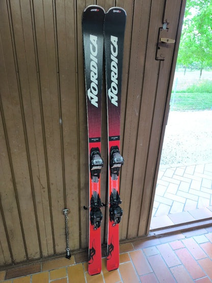 Sci Nordica spitfire CA 2023 168cm r15 usati