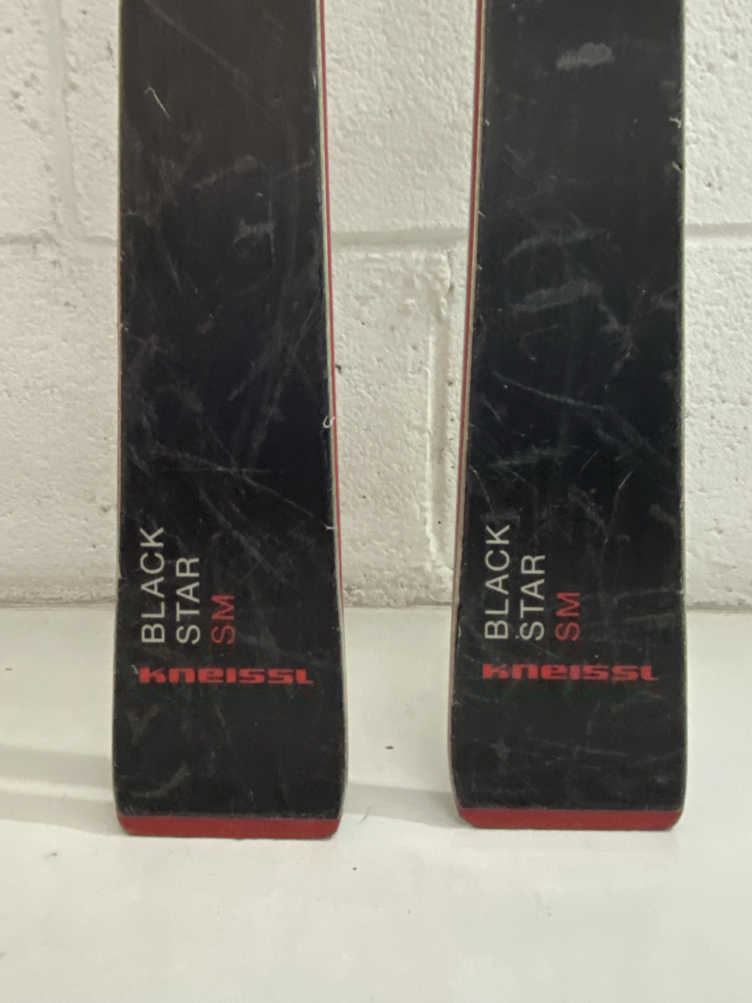 Sci Kneissl 168cm r16 usato