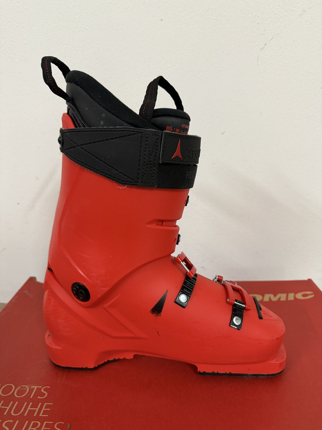 Scarponi sci Atomic Redster Club Sport 130 tg. 28-28.5 usati