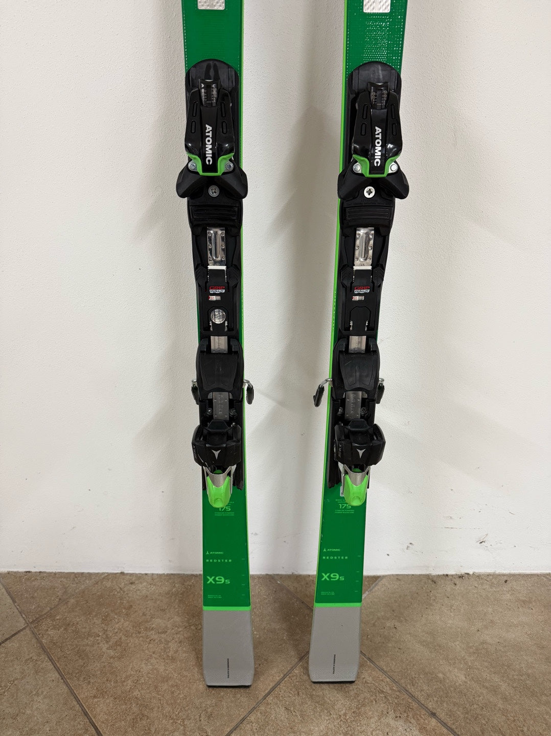 Sci Atomic Redster X9s 175 cm usati