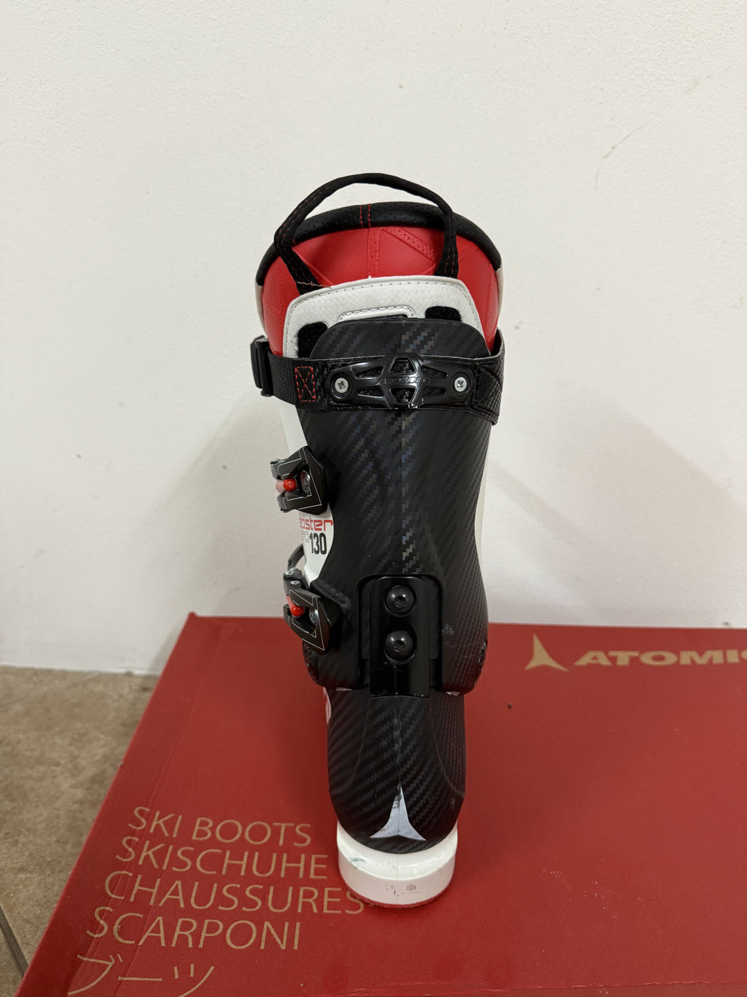 Scarponi sci Atomic Redster Pro 130 tg. 28-28.5 usati