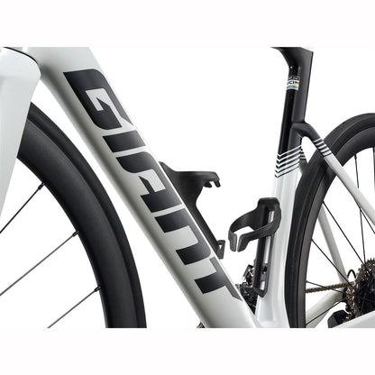 GIANT Propel Advanced 2 — gruppo Shimano 105, taglia M