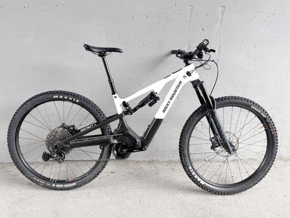 Rocky Mountain Instinct Powerplay Sl Carbon 50 2025 usata — vista laterale