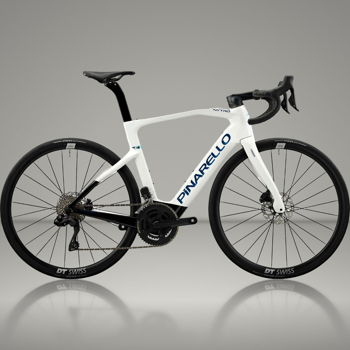 Pinarello Nytro E5 Road 2022 usata — vista laterale