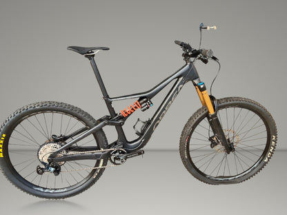 Orbea Rallon 2023 usata — vista laterale