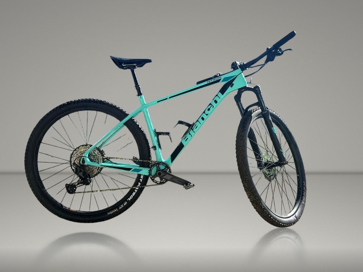 Bianchi Ntron 2024 usata — vista laterale