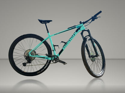 Bianchi Ntron 2024 usata — vista laterale