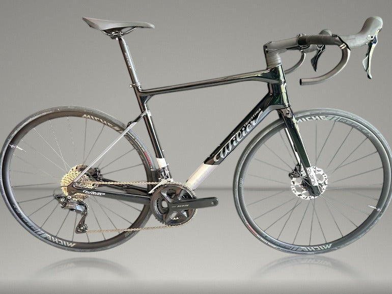 Wilier Triestina Garda 2025 usata — vista laterale
