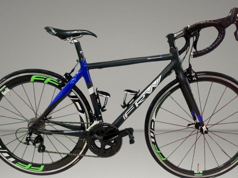 FRW Custom 2016 usata — vista laterale