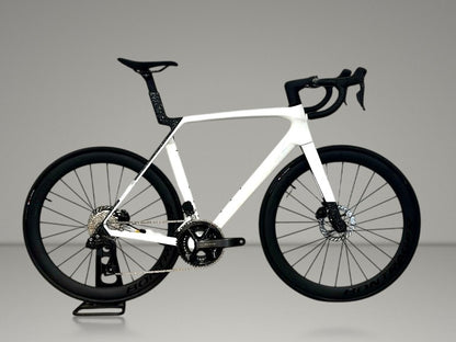 Trek Madone Sl 6 Gen 8 2026 usata — vista laterale