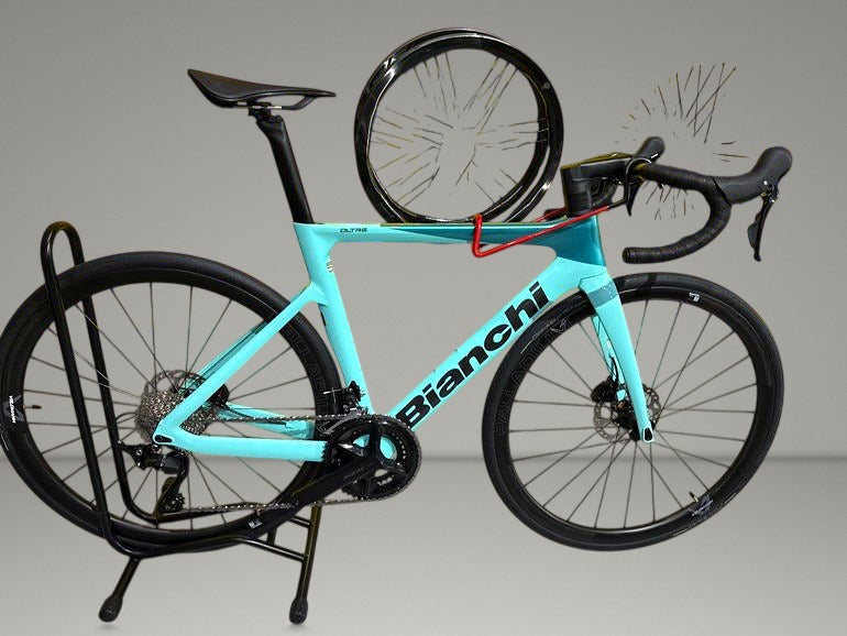 Bianchi Oltre Race 2025 usata — vista laterale