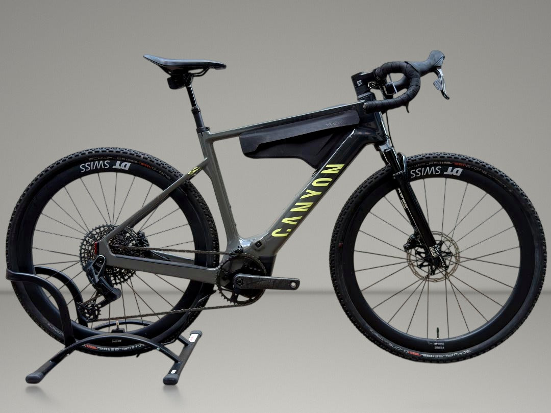 Canyon Grizl:Onfly Cf Trail 2025 usata — vista laterale