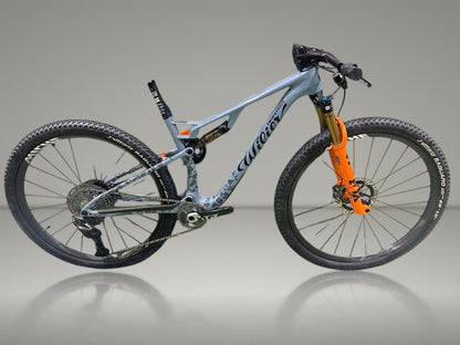 Wilier Triestina Urta Max 2026 usata — vista laterale