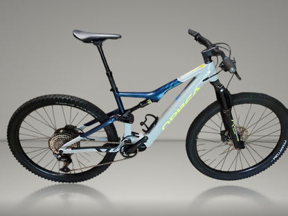 Orbea Rise H30 2023 usata — vista laterale