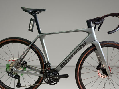Bianchi Impulso Pro 820 2026 usata — vista laterale