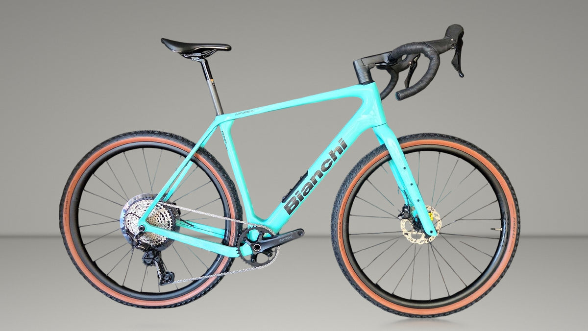 Bianchi Arcadex Comp 610 2026 usata — vista laterale