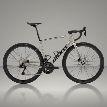 Giant Defy Advanced Sl 1 2024 usata — vista laterale