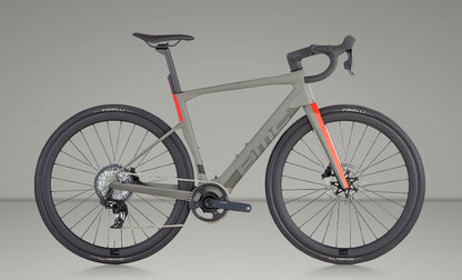 BMC Roadmachine 01 Amp X One 2024 usata — vista laterale