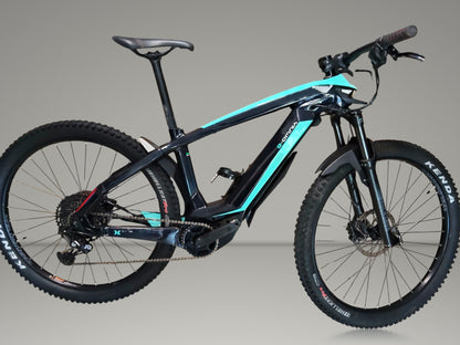 Bianchi E-Omnia 2024 usata — vista laterale