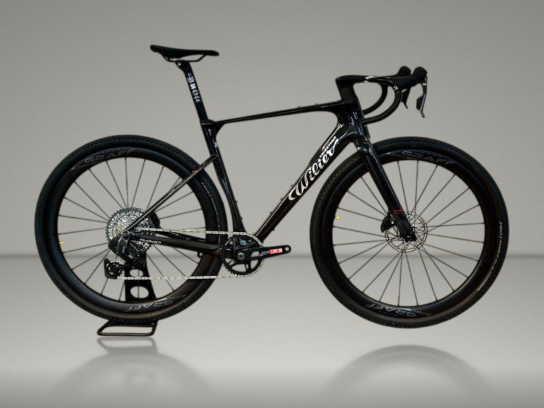 Wilier Triestina Rave Slr Id2 2025 usata — vista laterale