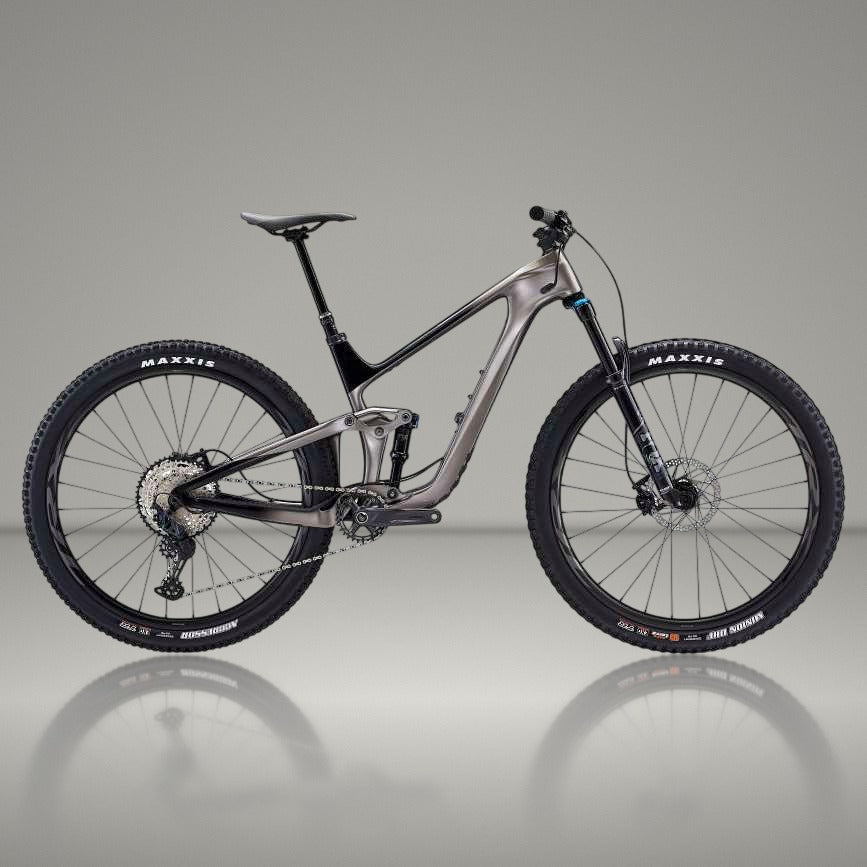 Giant Trance Advanced Pro 29 2 2023 usata — vista laterale