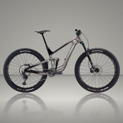 Giant Trance Advanced Pro 29 2 2023 usata — vista laterale