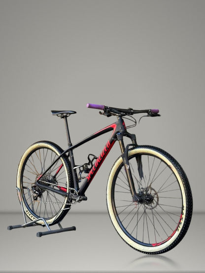 Specialized Epic Hardtail Comp 2018 usata — vista laterale