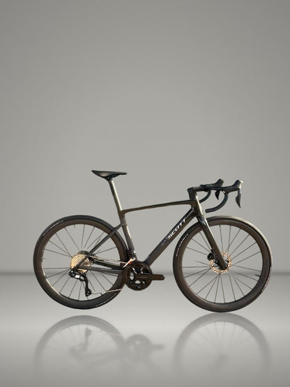 Scott Addict Rc 30 2026 usata — vista laterale