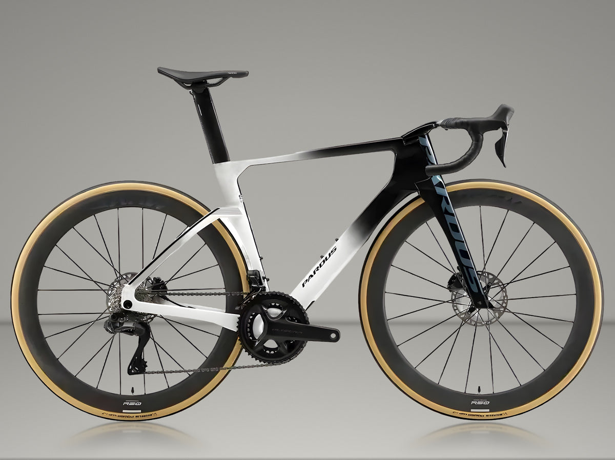 Pardus Spark Evo 2026 usata — vista laterale