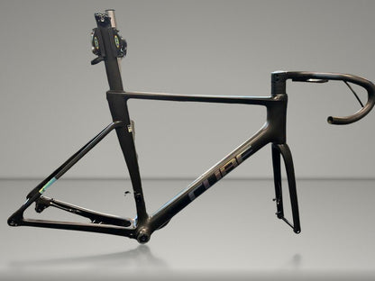Cube Litening Air C:68x 2023 usata — vista laterale