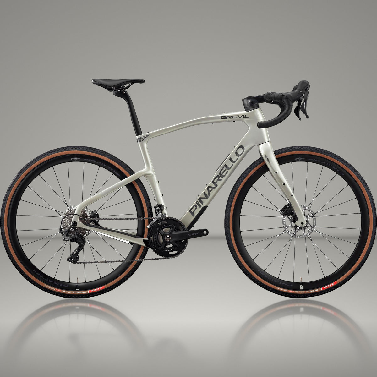 Pinarello Grevil F1 2026 usata — vista laterale