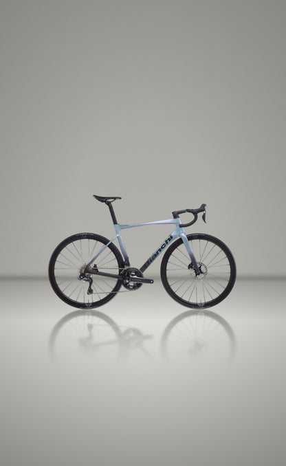 Bianchi Specialissima Pro 2024 usata — vista laterale