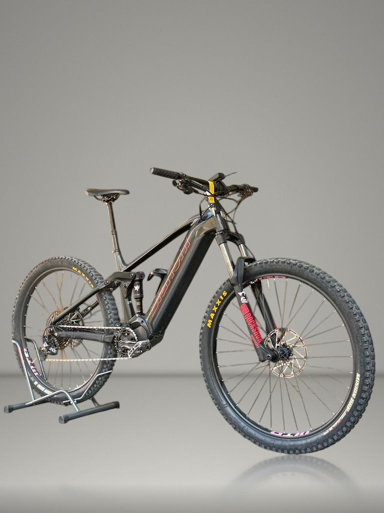 Bianchi T-Tronik Rebel 9.2 - /Sx 2022 usata — vista laterale