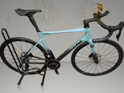 Bianchi Specialissima 2025 usata — vista laterale